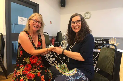 Felicity-Reading-Client-Palm-4